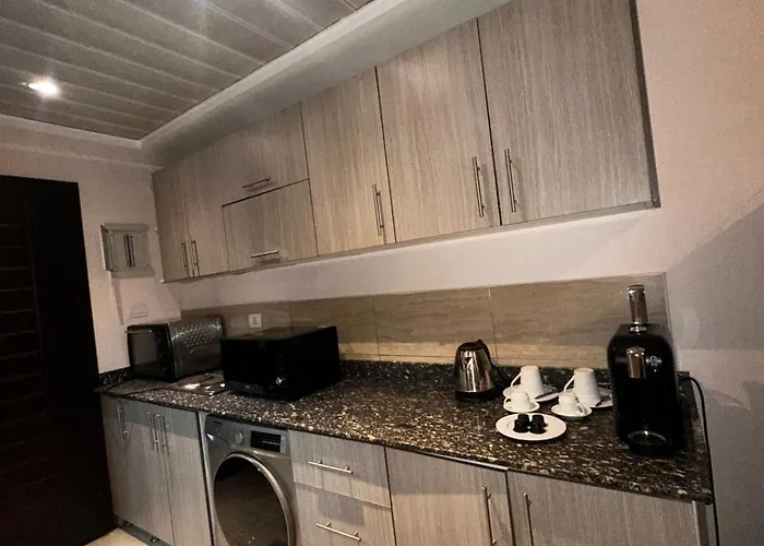 Aldau Heights Aparthotel